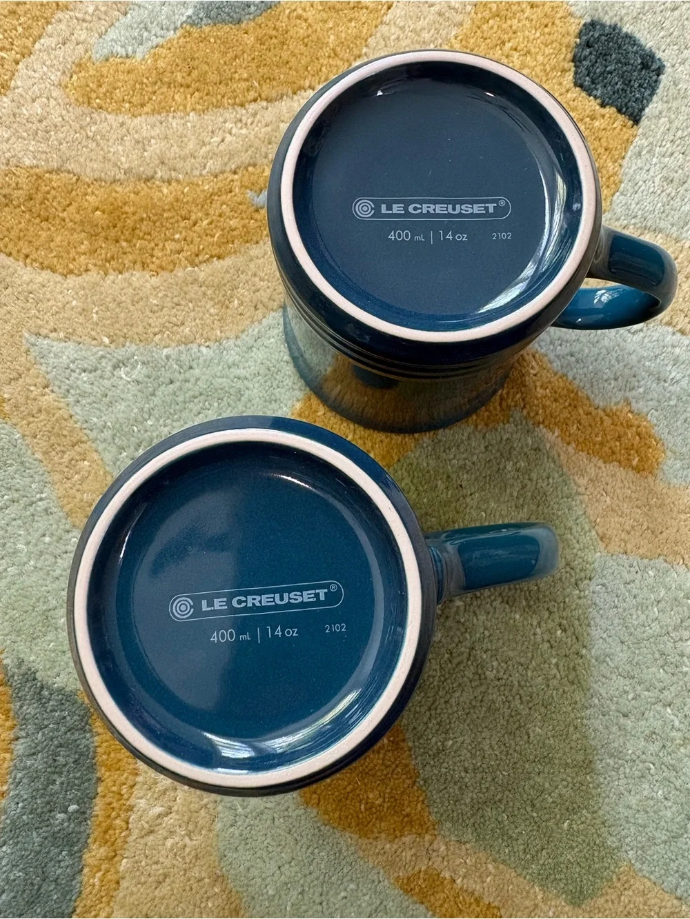 Le Creuset Demi Kettle & 2 Stoneware Mugs Set in Deep Teal